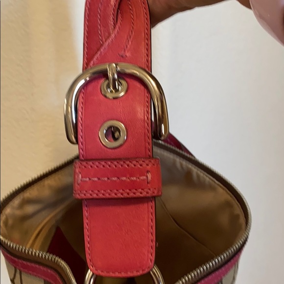 Coach Pink purse - Picture 5 of 5